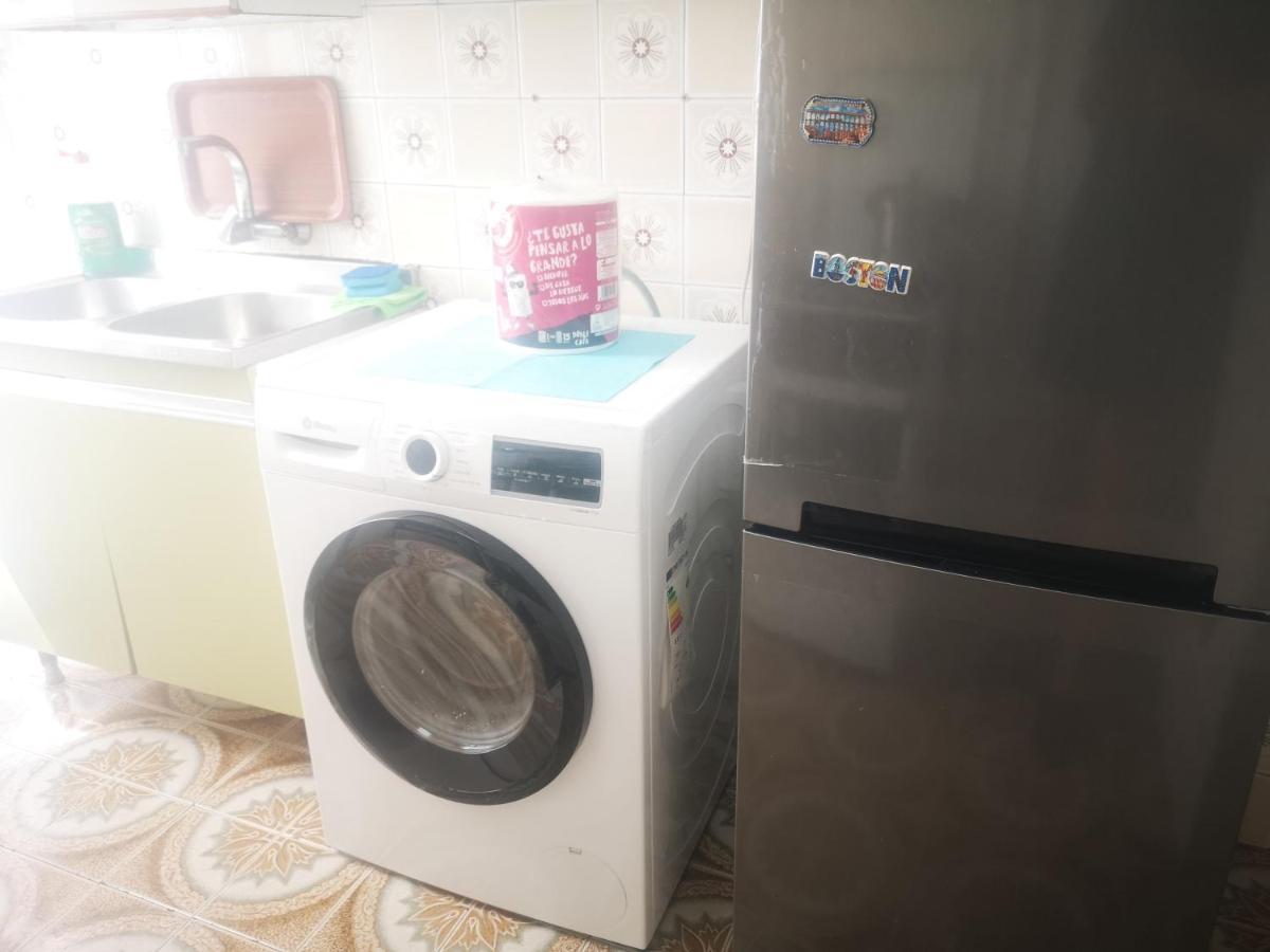 مبيت وإفطار مدريد Centrica Habitacion المظهر الخارجي الصورة